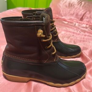 Sperry boots